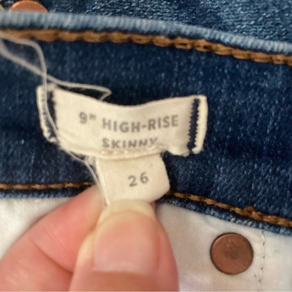 Madewell 9in High Rise Skinny Fit Denim Jeans - Picture 4 of 8
